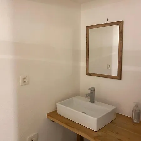 Travellers' Haven Ostello Bled