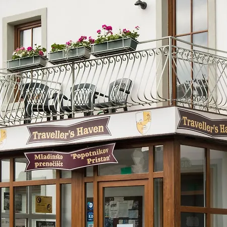 Travellers' Haven Hostal Bled