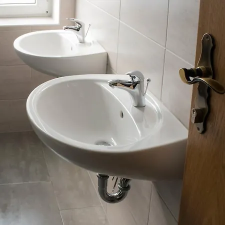 Travellers' Haven Ostello *